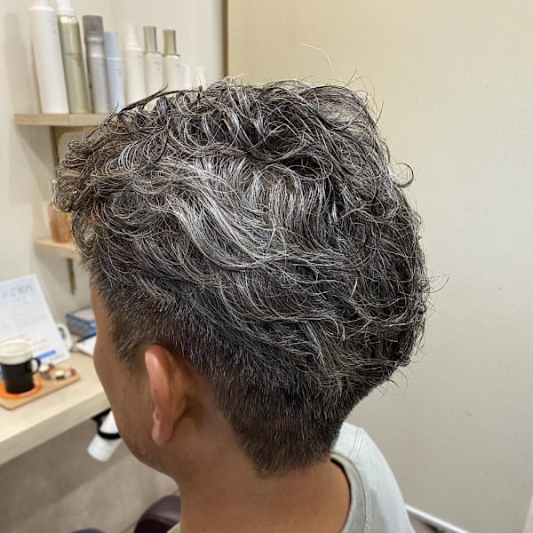 グレイヘア×大人パーマ|Simple