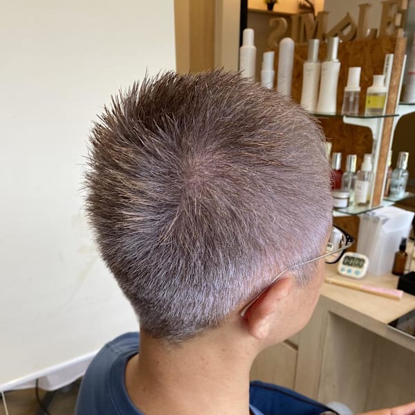 グレーヘア×ベリーショート|Simple