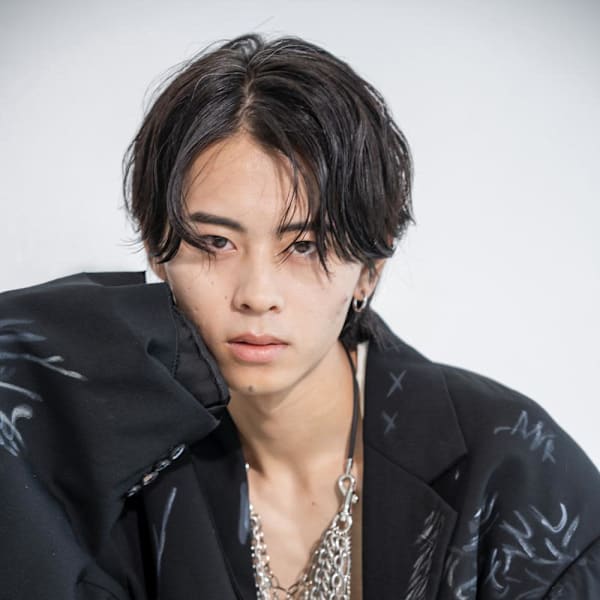 黒髪×韓国風センターパート/メンズ|MEN'S SOURCE 塚口