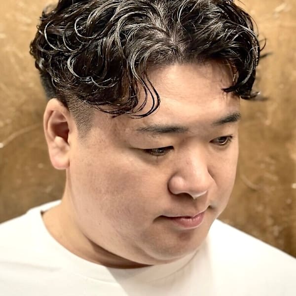 ウェーブパーマスタイル|銀座shino~灯~HANARE メンズ 理容室 barber【トモシビ ハナレ バーバー 】