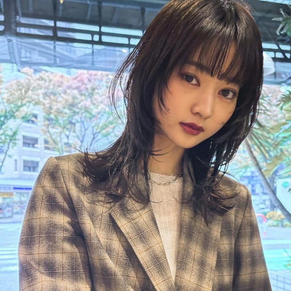 ミディアムウルフカット