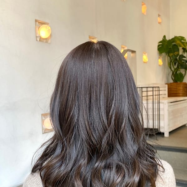 レイヤーカット・アッシュブラウン|Casii 【カシー】