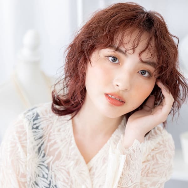 濡れ髪くるくるパーマミディアムボブウルフ　ウルフボブ|mod's hair【モッズヘア】越谷/越谷西口店