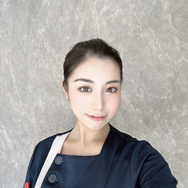 韓国肌管理Belle 大宮【カンコクハダカンリ ベル オオミヤ】のスタッフ紹介。セキカワ ベルオオミヤ