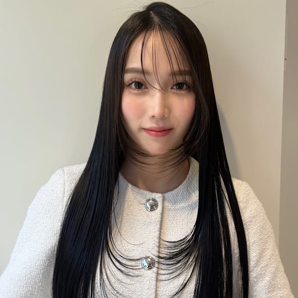 大人レイヤー/レイヤースタイル/顔まわりレイヤー