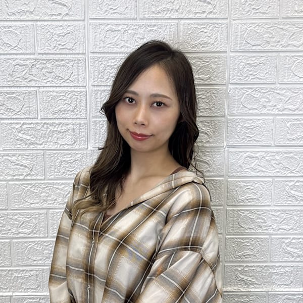 KAINO イオンモール大和郡山店【カイノ イオンモールヤマトコオリヤマテン】のスタッフ紹介。松尾 奈苗