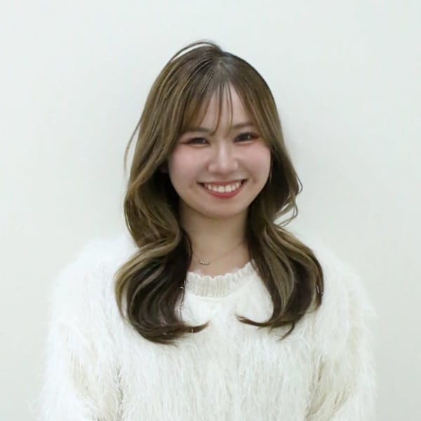 KAINO イオンモール草津店【カイノ イオンモールクサツテン】のスタッフ紹介。西川 ほのか
