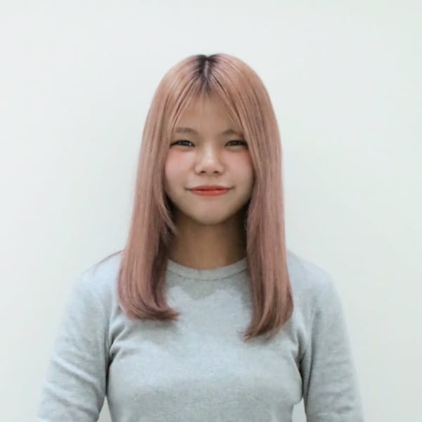 KAINO イオンモール草津店【カイノ イオンモールクサツテン】のスタッフ紹介。入口 鈴