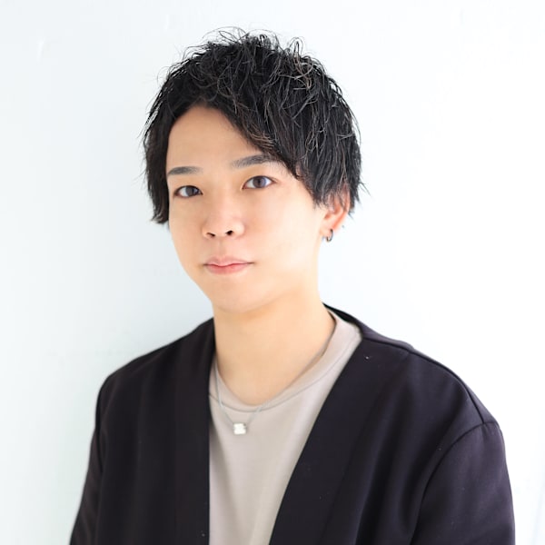 KAINO 福岡志免本店【カイノ フクオカシメホンテン】のスタッフ紹介。岩永 弘毅