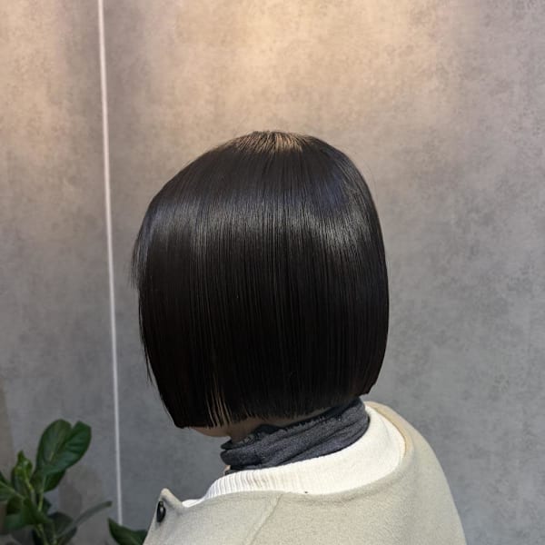♪ぷつっとラインが綺麗な切りっぱなしボブ|en.