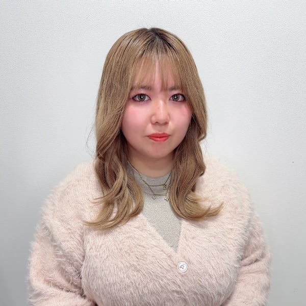 KAINO 鹿児島センテラス天文館店【カイノ カゴシマセンテラステンモンカン】のスタッフ紹介。徳重 かづな