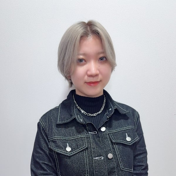 KAINO 鹿児島センテラス天文館店【カイノ カゴシマセンテラステンモンカン】のスタッフ紹介。橋之口 萌絵