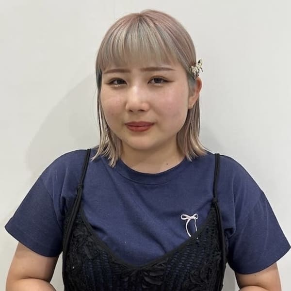 recipe la couleur【レシピ ラ クレア】のスタッフ紹介。河野いずみ