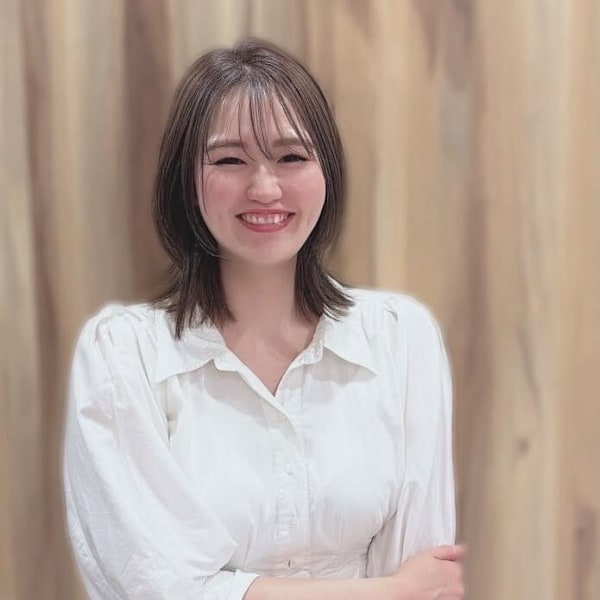 melca.天王寺 髪質改善/ブリーチ/ダブルカラー/インナーカラー【メルカテンノウジ カミシツカイゼン ブリーチ ダブルカラー インナーカラー】のスタッフ紹介。Hoshi