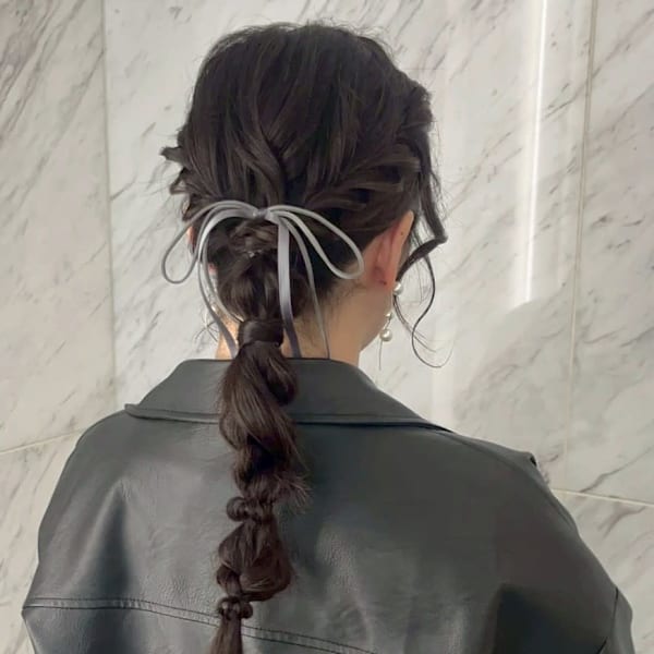 ヘアセット お呼ばれアレンジ 編み下ろし ローポニー リボン