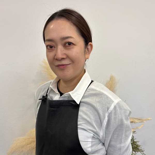 lit hair本山店【リットヘアー モトヤマテン】のスタッフ紹介。齋木　千恵美