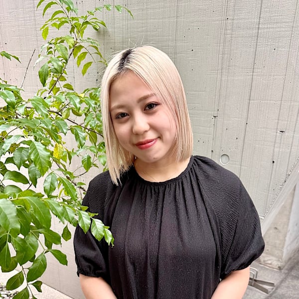 CIERA. 南船場【シエラミナミセンバ】のスタッフ紹介。YUNA