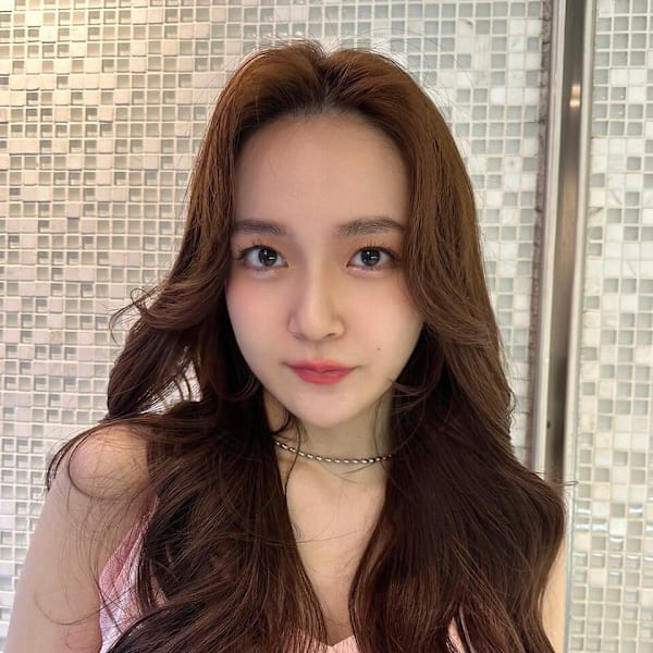 センターパートロングレイヤーカット*Zina