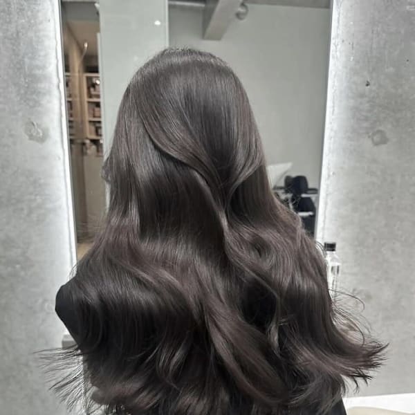 髪質改善＊グレージュハイライトカラー＊美髪【Zina】