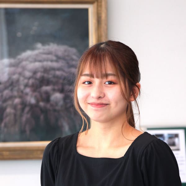 hair make Blanc de Blancs【ヘアメイクブランドブラン】【ヘアメイクブランドブラン】のスタッフ紹介。青野 亜香里