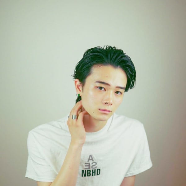 大人メンズヘアスタイルカジュアルオールバック