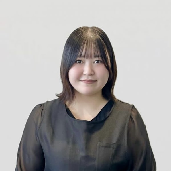 アイブロウサロン IVY-LINE 川西能勢口【眉毛専門店】【アイブロウ】【アイブロウサロン アイビーライン カワニシノセグチ マユゲセンモンテン アイブロウ】のスタッフ紹介。カノン 