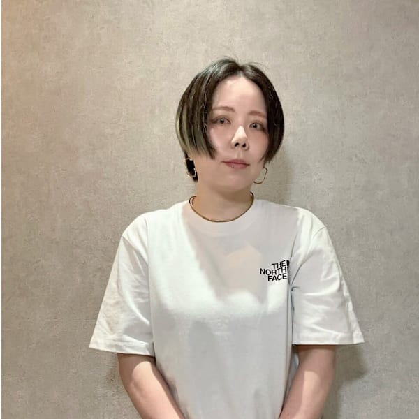 Agu hair Luz 北四ツ居店【アグ ヘアー ルース】【アグ ヘアー ルース】のスタッフ紹介。Yamamoto erina