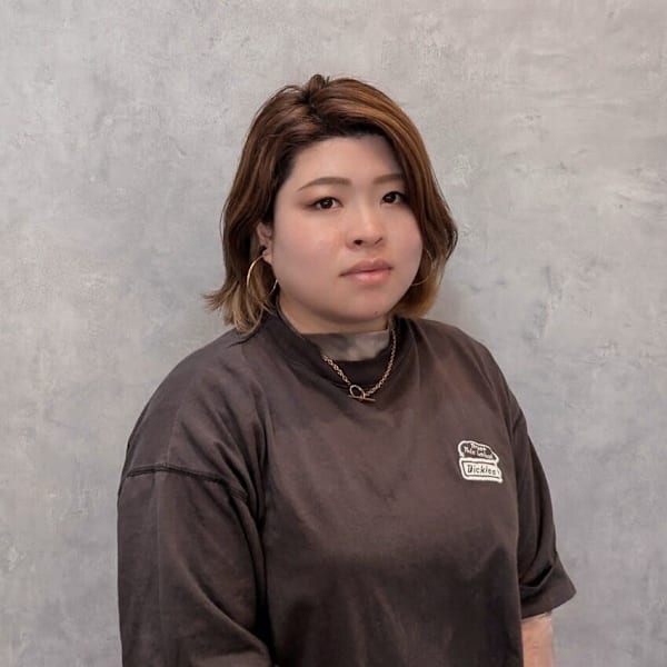 Agu hair edd' 長野駅前店【アグ ヘアー エド】【アグ ヘアー エド】のスタッフ紹介。高澤 芽