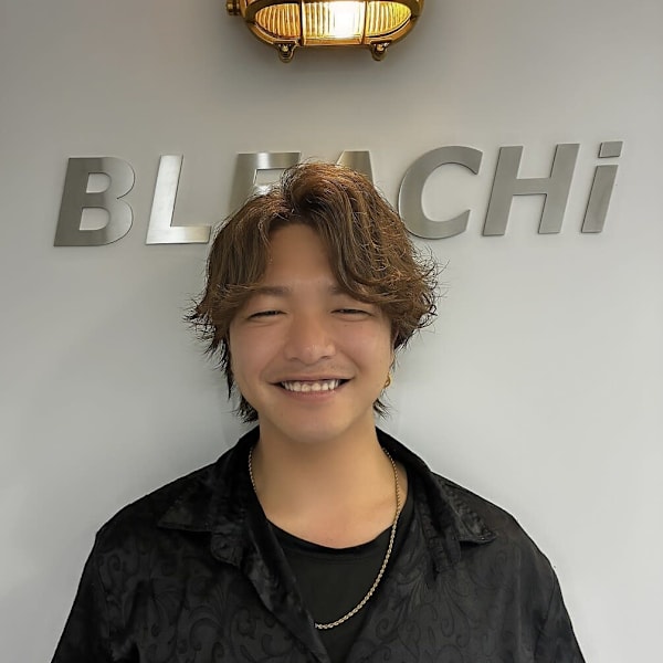 MEN'S HAIR BLEACHi 名駅店【メンズ ヘア ブリーチ】【メンズ ヘア ブリーチ メイエキテン】のスタッフ紹介。熊谷 将稔