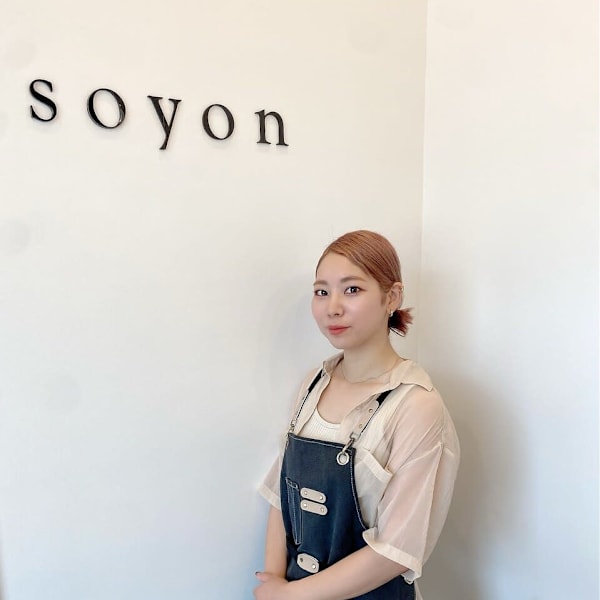 SOYON 本陣店【ソヨン】【ソヨン ホンジンテン】のスタッフ紹介。高良 江里奈