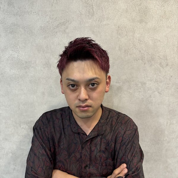 MEN'S HAIR BLEACHi 塩釜口店【メンズ ヘア ブリーチ】【メンズ ヘア ブリーチ シオガマグチテン】のスタッフ紹介。伊藤 大智