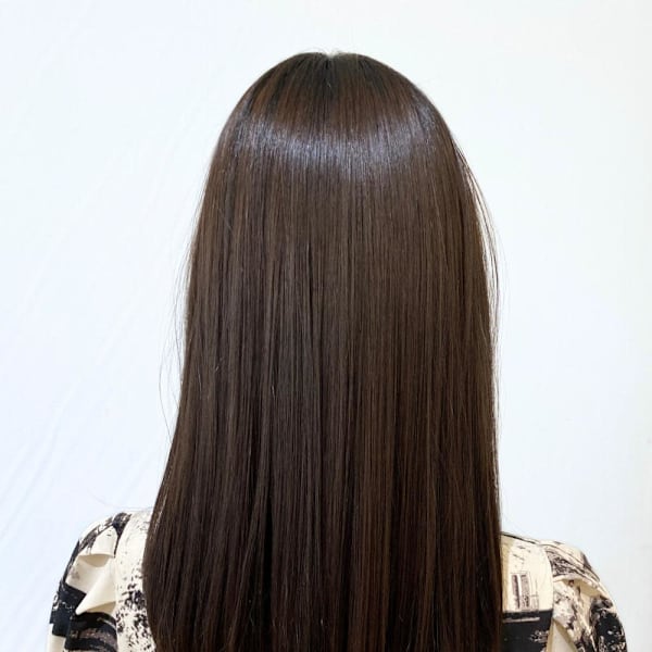 ダークグレーカラー