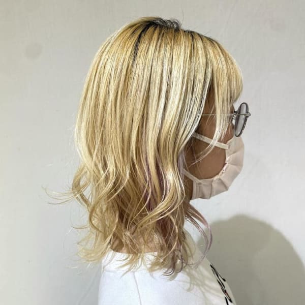 ハイトーン×巻き髪