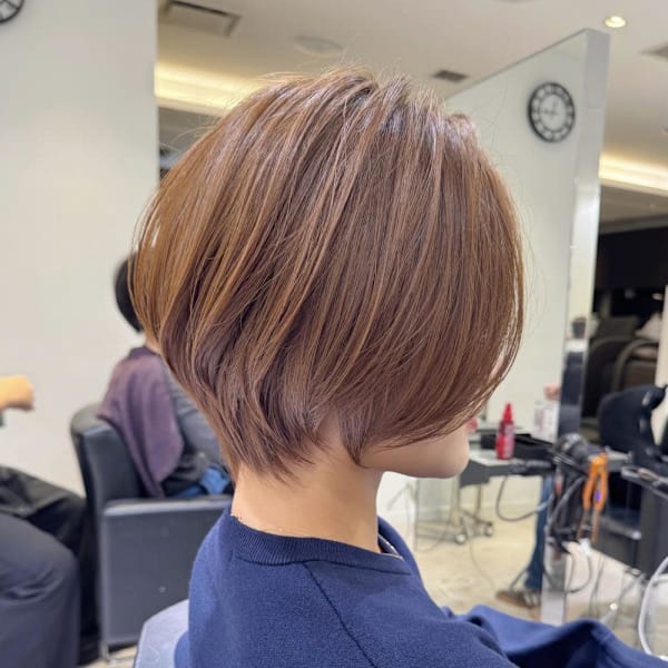 30代40代50代ショート白髪ぼかし銀座丸みくびれ井