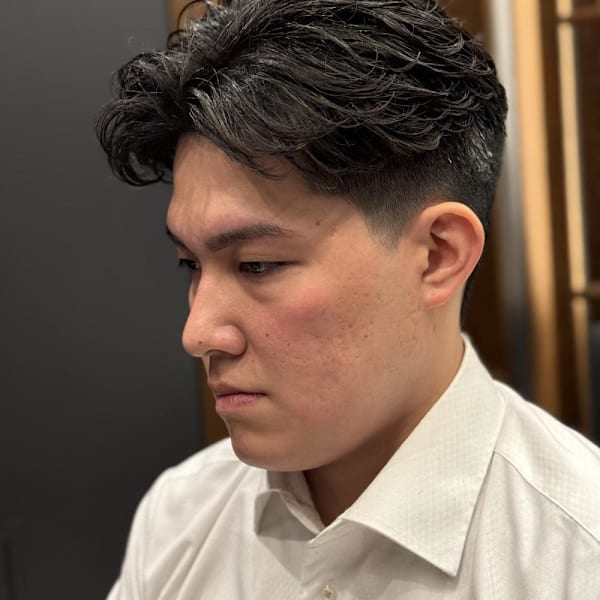 メンズ　フェザーパーマ　刈り上げ　パーマ