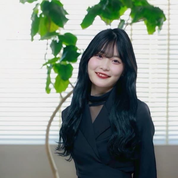 arts lita 町田 【アーツ リタ マチダ】【アーツ リタ マチダ】のスタッフ紹介。穴田 菜月