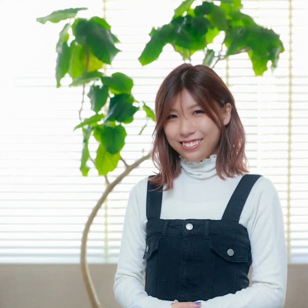 arts lita 町田 【アーツ リタ マチダ】【アーツ リタ マチダ】のスタッフ紹介。伊藤 志帆