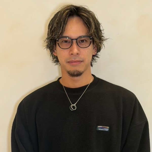 dina by artina 立川店【ジーナ バイ アルティナ タチカワテン】のスタッフ紹介。中村彰秀