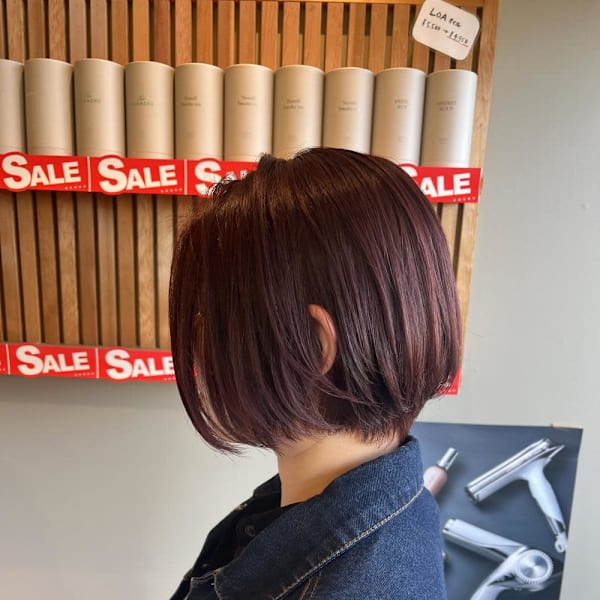 ショートボブ×ボルドー