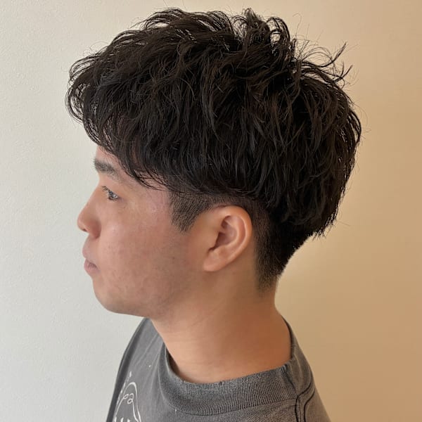 ショートツーブロック×ルーズツイストパーマ|NICOLA