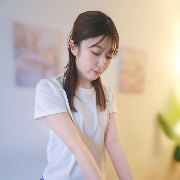 アロマリンパマッサージ&ヘッドスパ  渋谷駅前宮益坂SPA.【アロマリンパマッサージアンドヘッドスパ シブヤエキマエミヤマスザカスパ】のスタッフ紹介。サキ