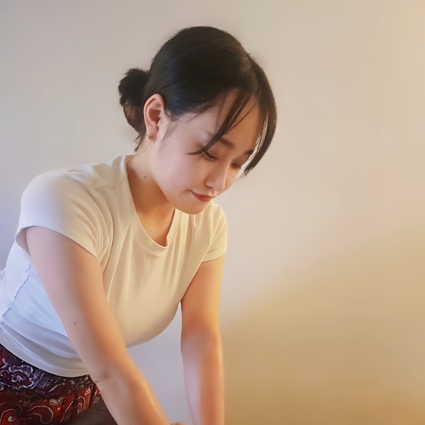 アロマリンパマッサージ&ヘッドスパ  渋谷駅前宮益坂SPA.【アロマリンパマッサージアンドヘッドスパ シブヤエキマエミヤマスザカスパ】のスタッフ紹介。ユメカ