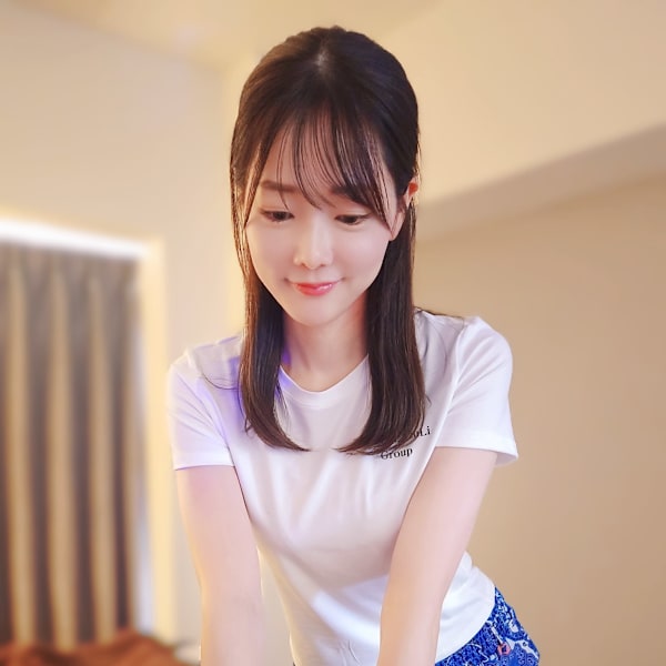 アロマリンパマッサージ&ヘッドスパ  渋谷駅前宮益坂SPA.【アロマリンパマッサージアンドヘッドスパ シブヤエキマエミヤマスザカスパ】のスタッフ紹介。イクミ