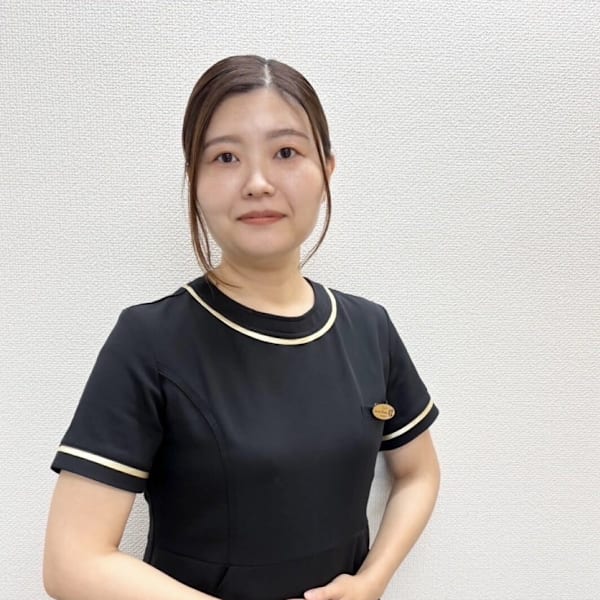 メンズ脱毛スキンケア GOLD PLUS 小山店【メンズダツモウスキンケア ゴールドプラスオヤマテン】のスタッフ紹介。スガワラワカコ