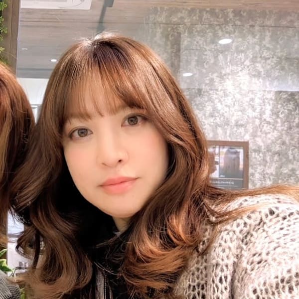 【縮毛矯正・髪質改善専門店】I・STYLE premium並木通り店【アイスタイルプレミアムナミキドオリテン】のスタッフ紹介。shizuka