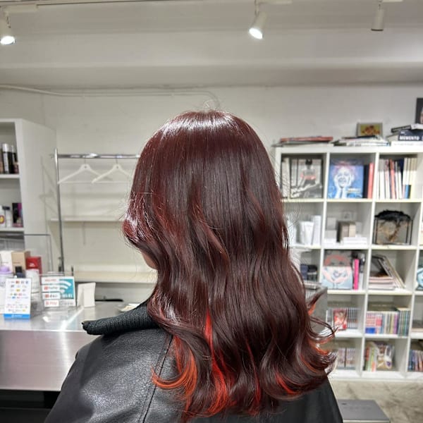 ブリーチなしレッドカラー/インナーカラー/ビビットカラー|Di-KA HAIR sendai