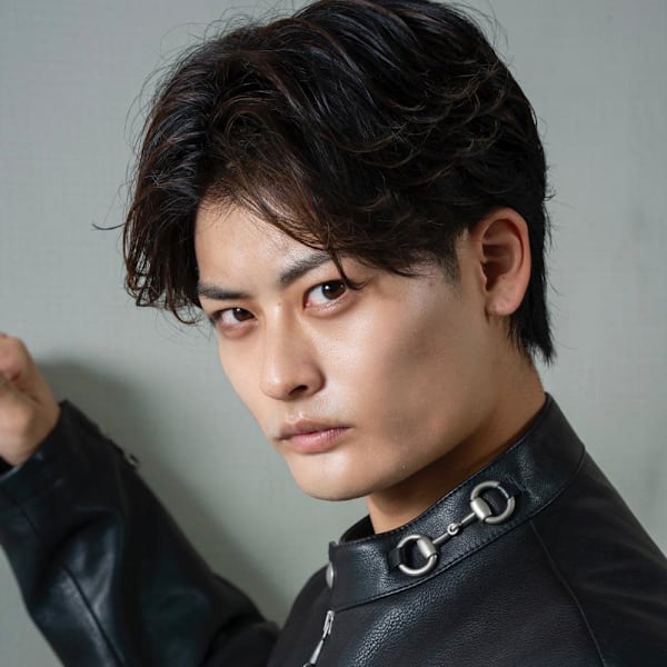 フェザーパーマ×センターパート/メンズ|MEN'S SOURCE 塚口