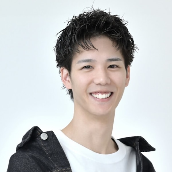 ETOWA 新宿 髪質改善【エトワ】【エトワ シンジュク カミシツカイゼン】のスタッフ紹介。八木洸登 [新宿駅]