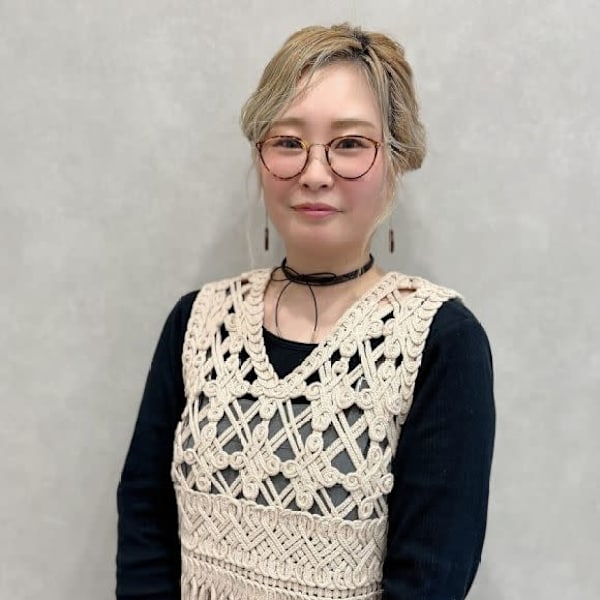 Lino【リノ】のスタッフ紹介。矢野 優衣