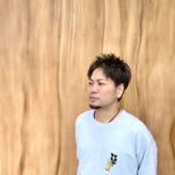 linha+n【リーニア　プラスエヌ】のスタッフ紹介。蒔元　健大